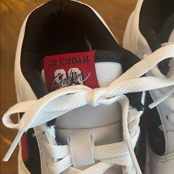 Nike Air Jordan White and Black Sneakers with Red Accents - Picture 3 of 6